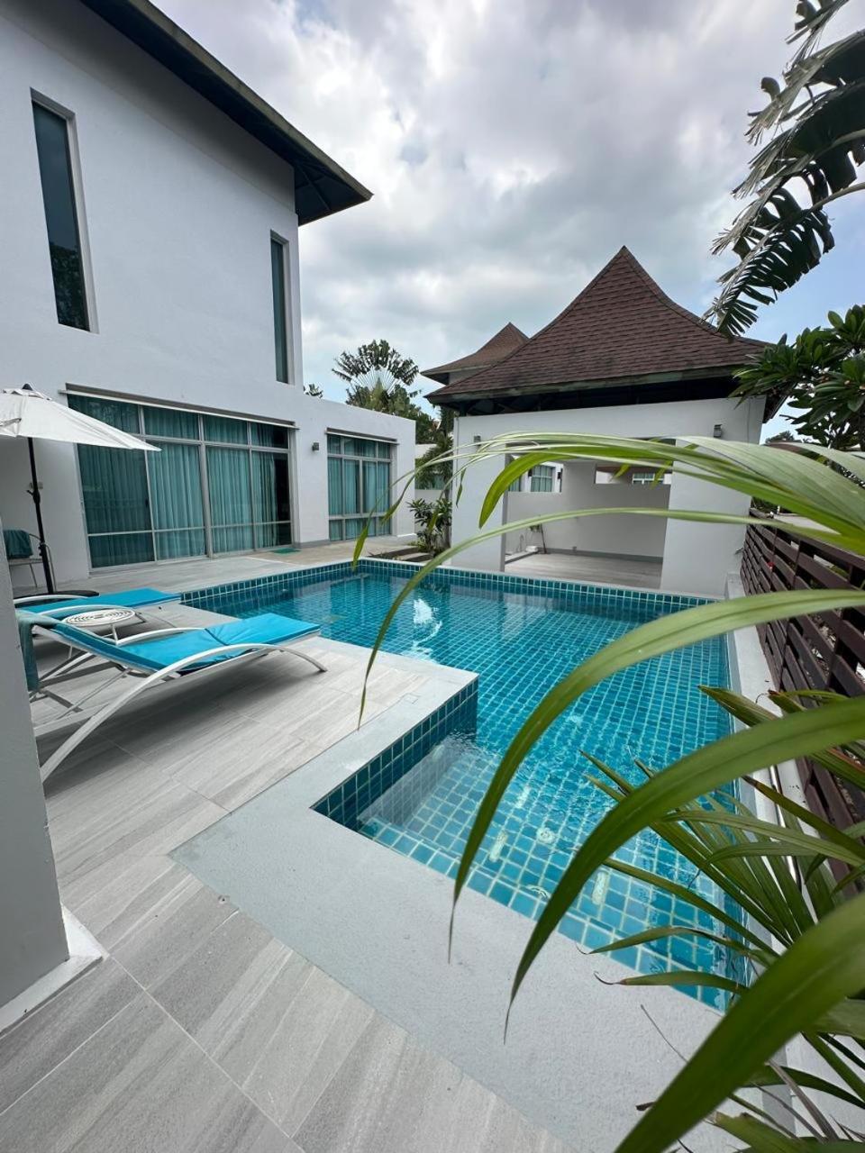 Holiday Pool Villa Na Chom Thian Exterior foto